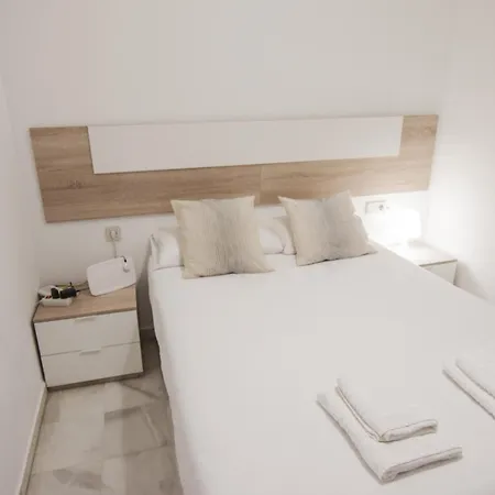 Rentalsevilla Leonor Davalos I Apartament *